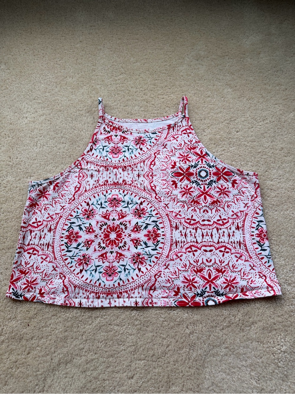 Torrid Red Floral Medallion Foxy High Neck Crop Top - Size 4 (4X/26) - EUC